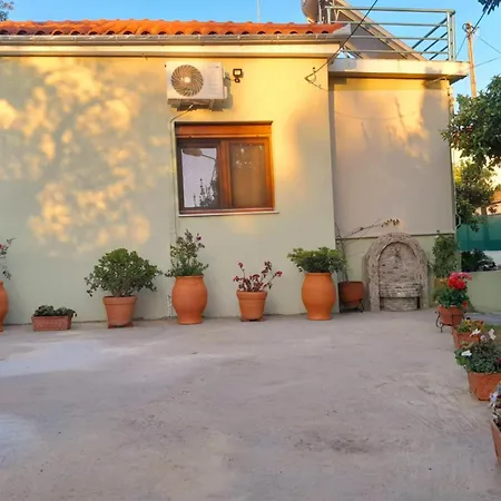 Semesterbostad Pelion Malaki- Casa Malaki
